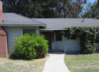 2312 Selma St, Selma, CA 93662 