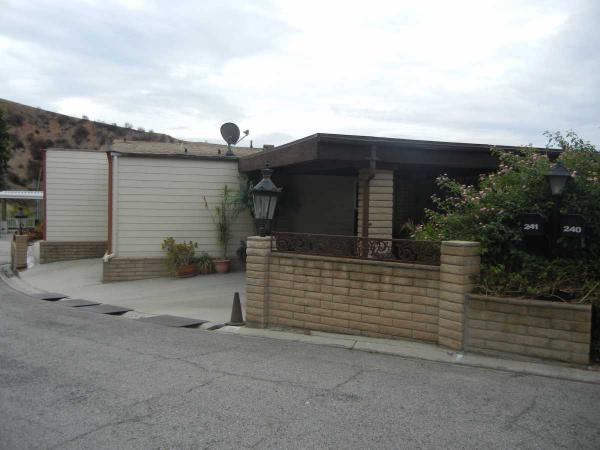 4040 E Piedmont Dr  Sp 241, Highland, CA 92346 