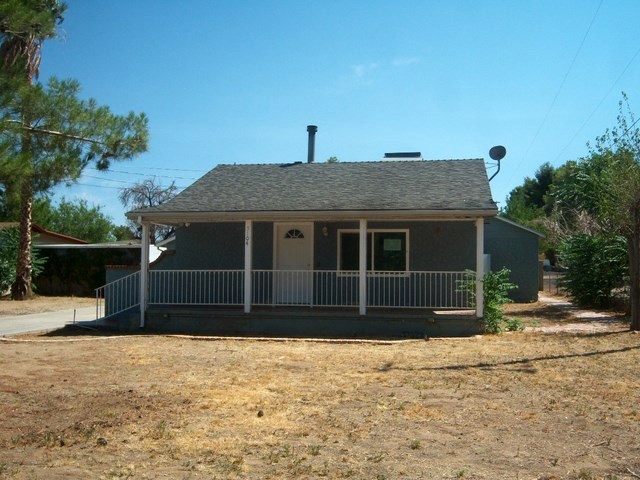 5104 W Avenue M-4, Lancaster, CA 93536 