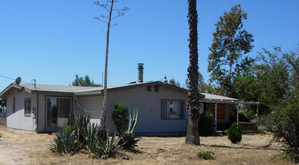 28101 Ellis Ave, Romoland, CA 92585 