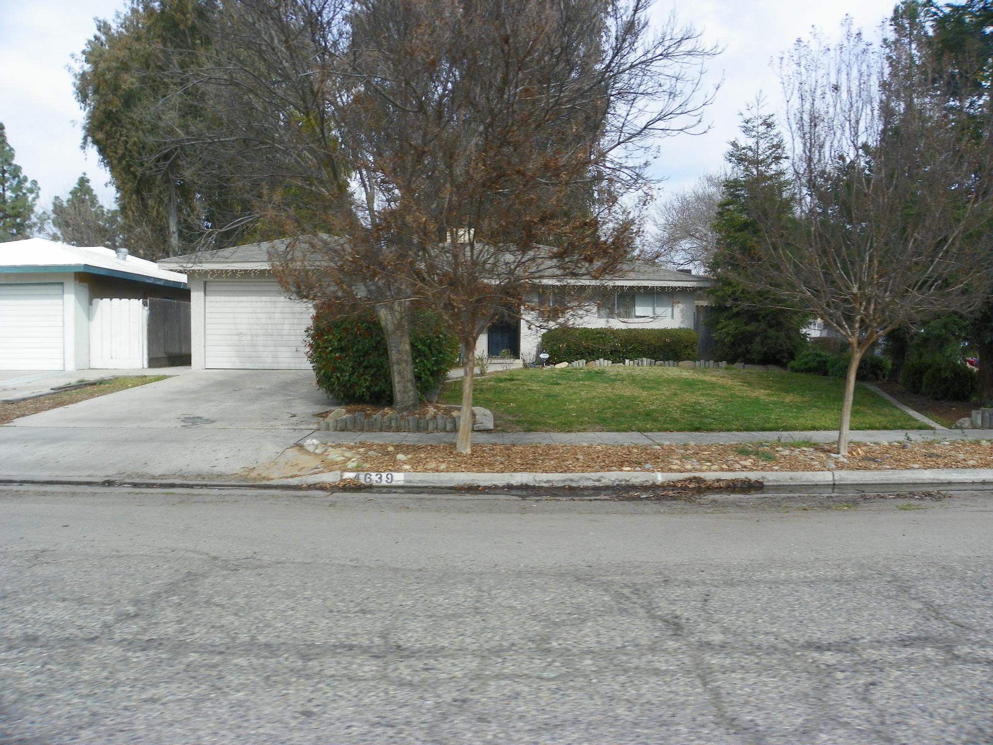 4639 E Cornell Ave, Fresno, CA 93703 