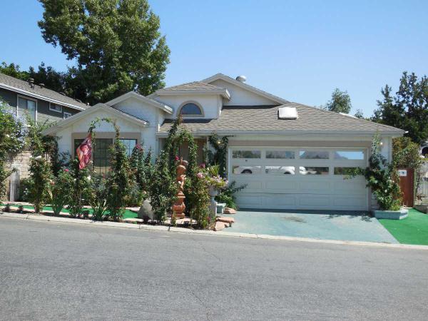 13691 Gavina #469, Sylmar, CA 91342 