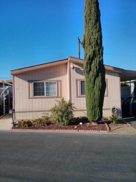 517 Willow Dr, Santa Ana, CA 92703 