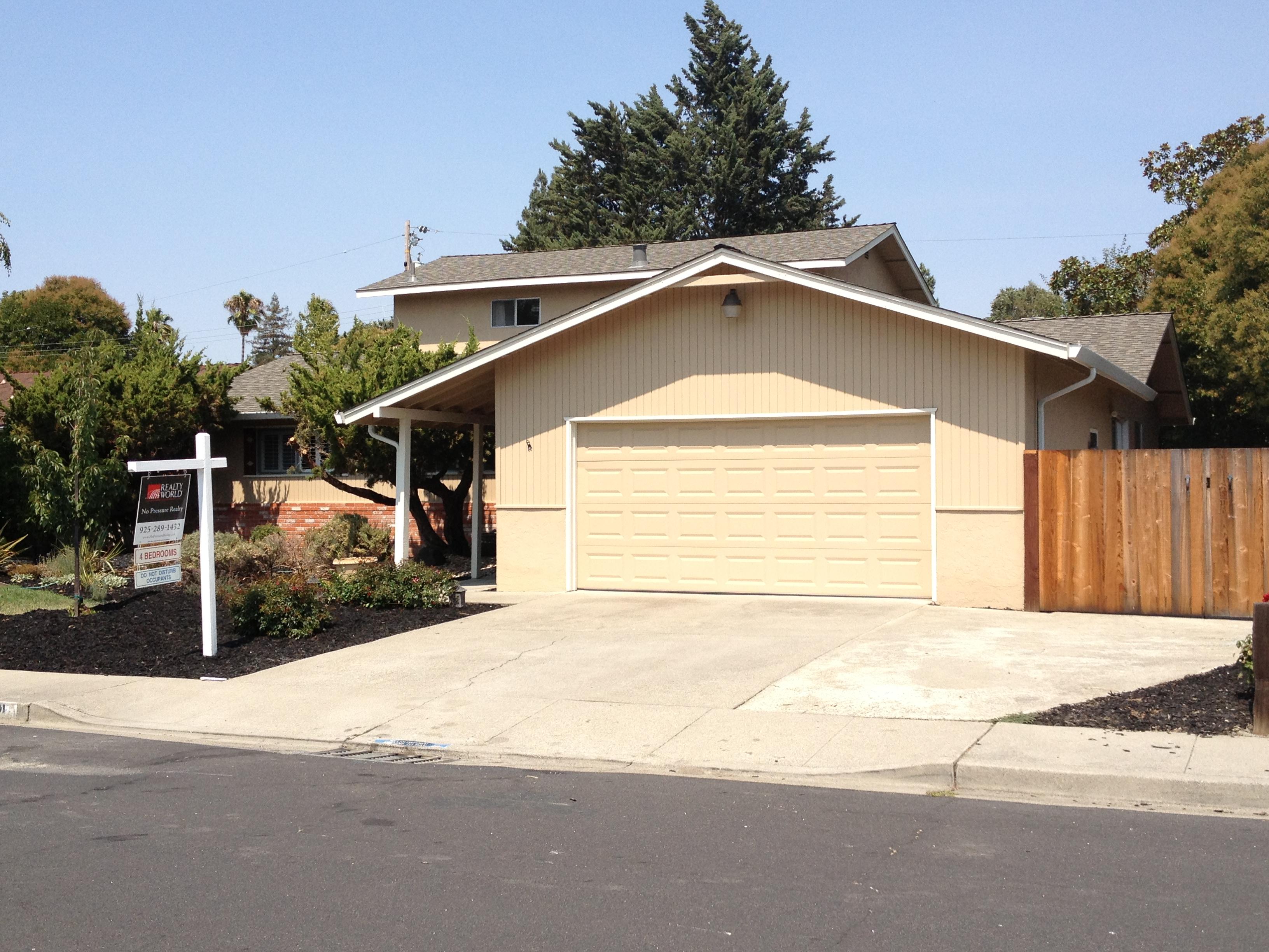 1004 Claremont Drive, Concord, CA 94518 
