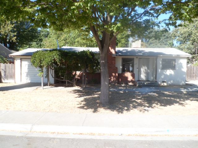 1223 Melrose Avenue, Modesto, CA 95350 