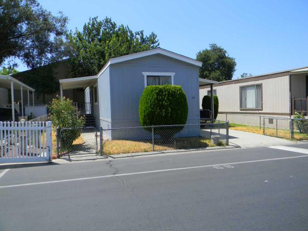 8221 ILEX SP-68, Fontana, CA 92335 