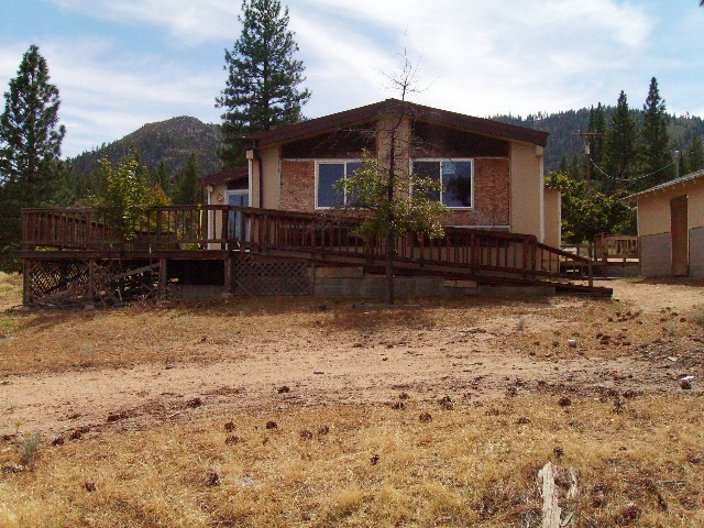 452095 Lounsbury Road, Milford, CA 96121 