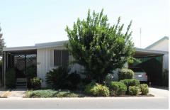 581 N. Crawford Ave., #10, Dinuba, CA 93618 