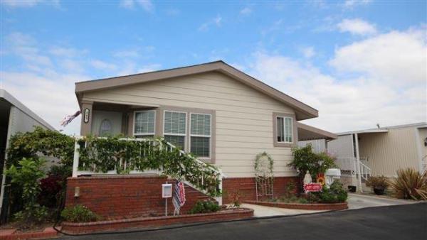 243 Albatross 18194 Bushard St, Fountain Valley, CA 92708 