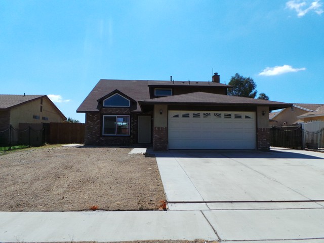 15695 Reed Drive, Fontana, CA 92336 