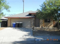 1076 Lark St., Hanford, CA 93230 