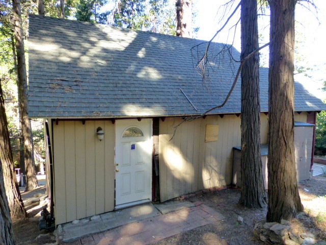 1083 Big Tree Lane, Crestline, CA 92325 