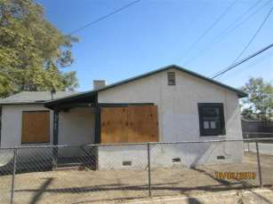 1525 West Dr, Bakersfield, CA 93305 