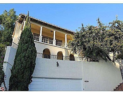 Holly Mont Dr, Los Angeles, CA 90068 