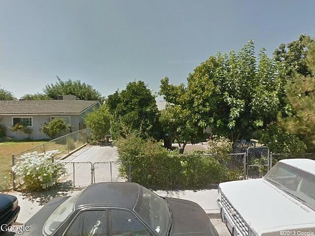 H St, Parlier, CA 93648 