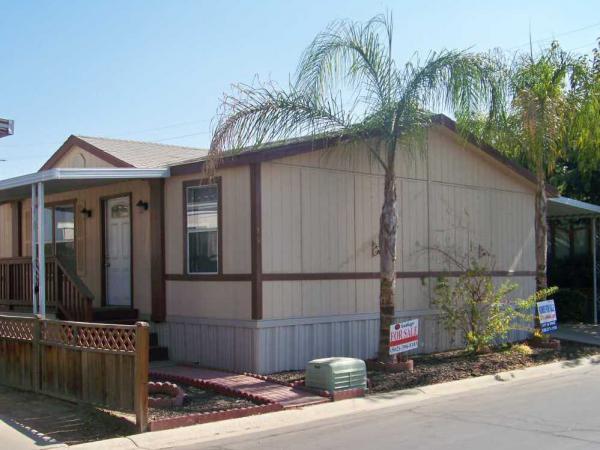 2575 S. Willow Ave Sp. 80, Fresno, CA 93725 