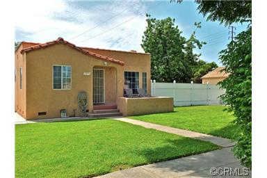 2975 Fashion Ave, Long Beach, CA 90810 