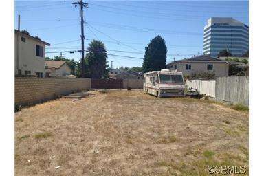 17101 B Ln, Huntington Beach, CA 92647 