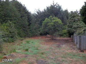 32625 Happy Lane, Fort Bragg, CA 95437 