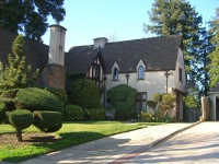 906 Longridge Rd, Oakland, CA 94610 