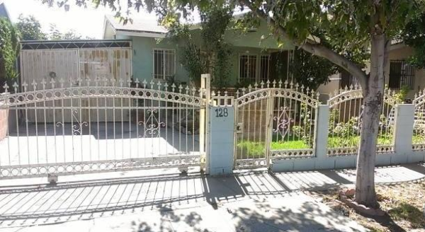 128 E. 69th St, Los Angeles, CA 90003 