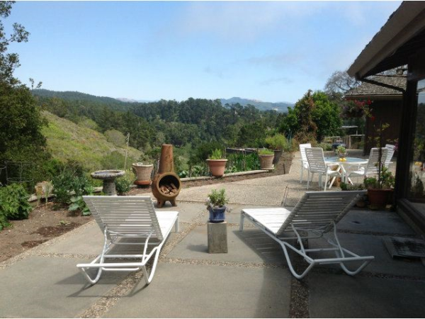 25013 Valley Pl, Carmel, CA 93923 