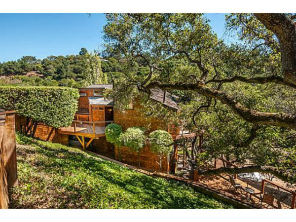 1385 Avondale Rd, Hillsborough, CA 94010 