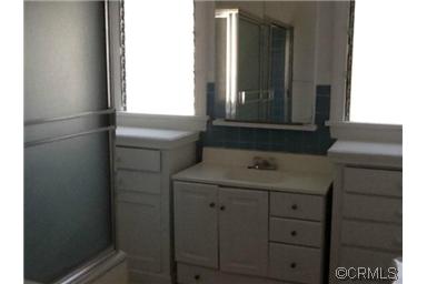 1080 S. Lucerne Blvd, Los Angeles, CA 90019 