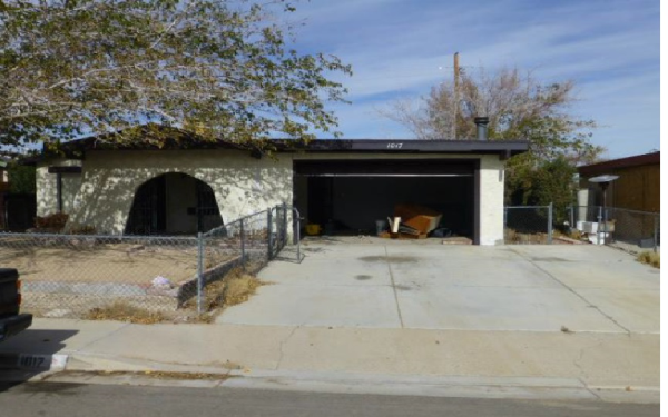1017 Glacier Dr, Barstow, CA 92311 