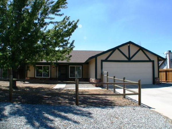 21291 Madre St, Tehachapi, CA 93561 