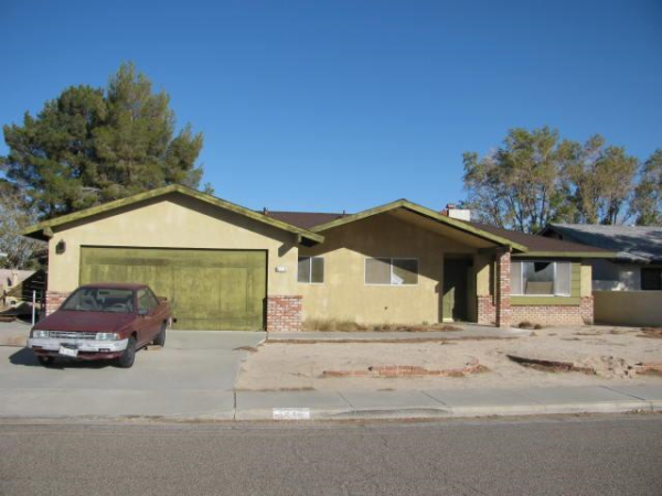 516 Scott St, Ridgecrest, CA 93555 