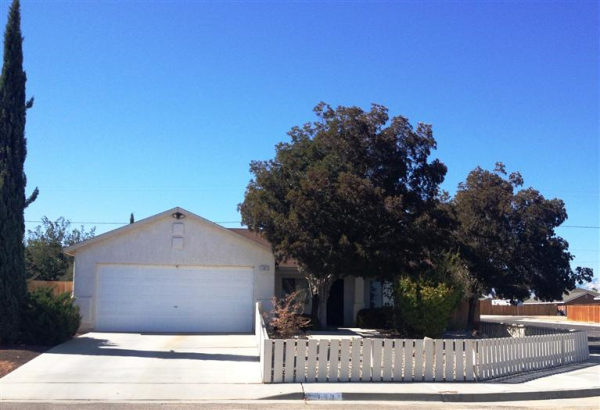 1301 South Yorktown St, Ridgecrest, CA 93555 