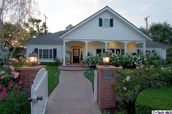 355 Flintridge Oaks Drive, La Canada Flintridge, CA 91011 