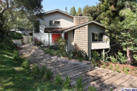 1045 Inverness Drive, La Canada Flintridge, CA 91011 