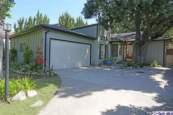 4384 Beulah Drive, La Canada Flintridge, CA 91011 