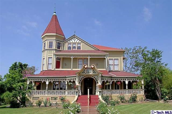 225 North Lima Street, Sierra Madre, CA 91024 