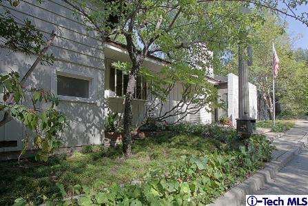 1454 Poppy Peak Drive, Pasadena, CA 91105 