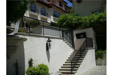 50 N. Arroyo, Pasadena, Ca 91105 
