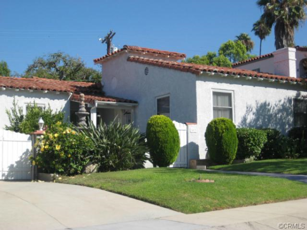 1417 El Miradero Avenue, Glendale, CA 91201 