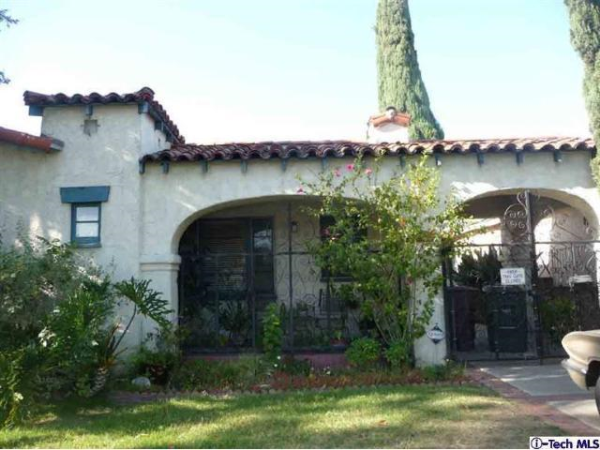 845 Omar St, Glendale, CA 91202 