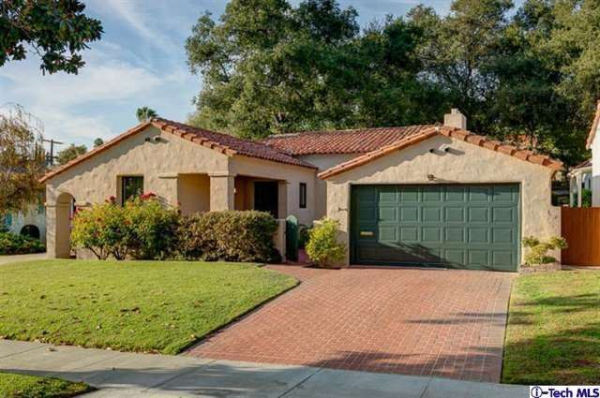 1225 Moncado Drive, Glendale, CA 91207 