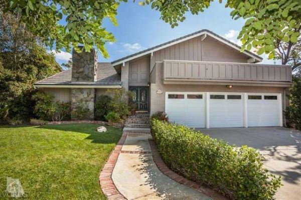 5334 Ambridge Drive, Calabasas, CA 91301 