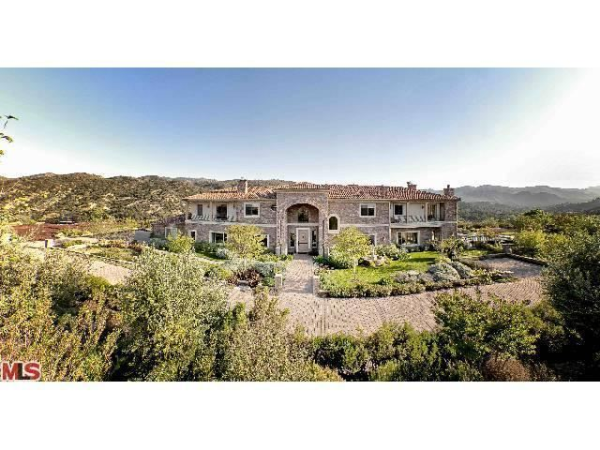 2760 Country Ridge Rd, Calabasas, CA 91302 