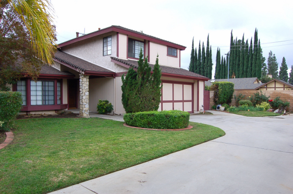 22354 Lull Street, Canoga Park, CA 91304 