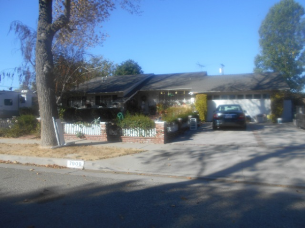 7909 Rudnick, Canoga Park, CA 91304 