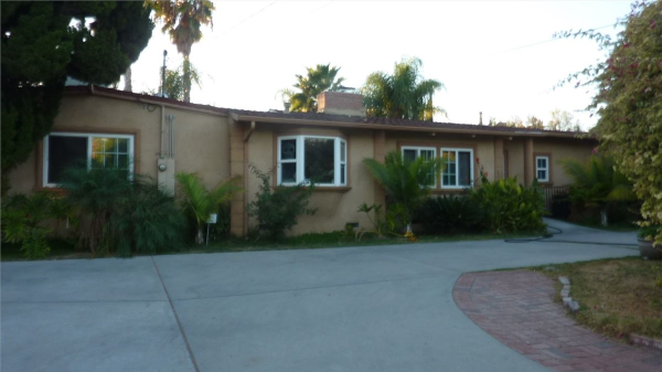 8035 Oakdale Avenue, Sherman Oaks, CA 91306 