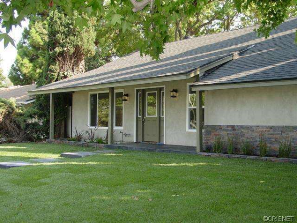 22406 Vanowen Street, West Hills, CA 91307 