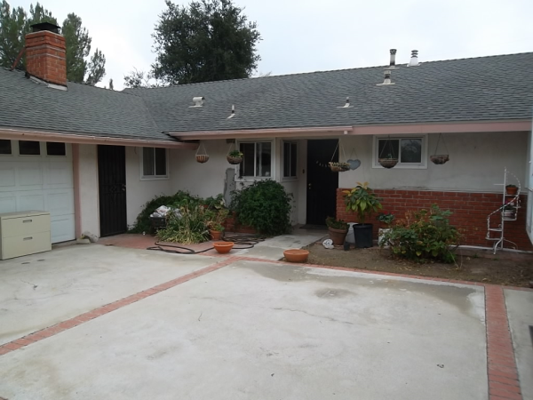 18332 Minnehaha, Northridge, CA 91326 