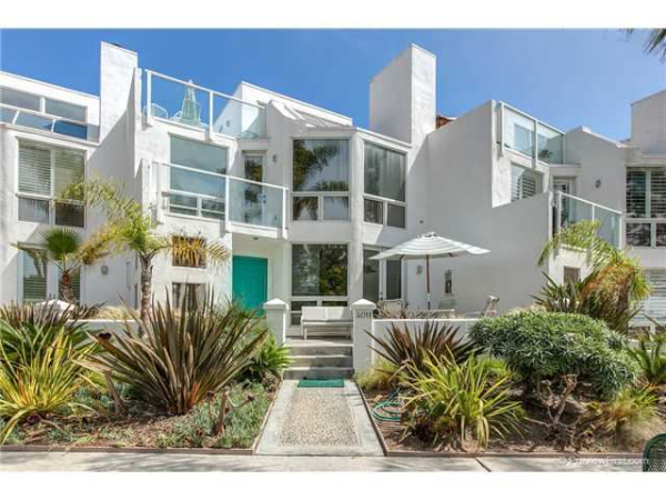 4011 Fanuel St, San Diego, CA 92109 