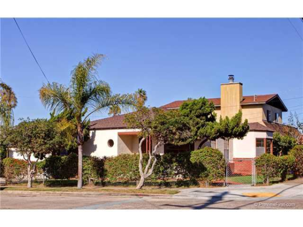 4606 Castelar St, San Diego, CA 92107 
